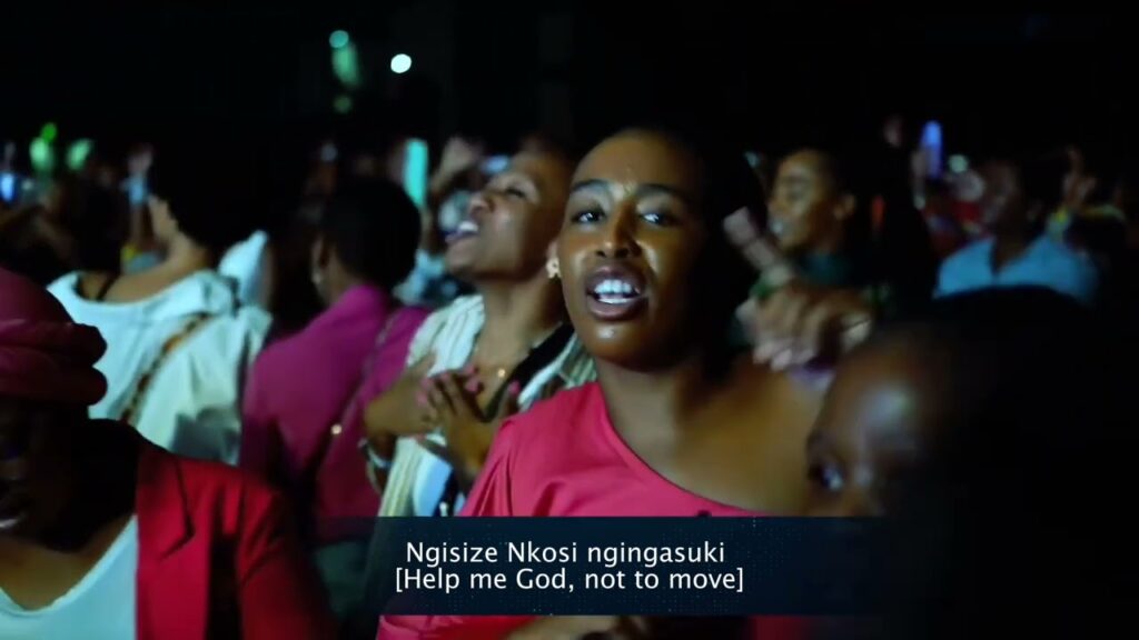 Joyous Celebration & Zamile Mfekayi – Endleleni Thomoyi | Download MP3